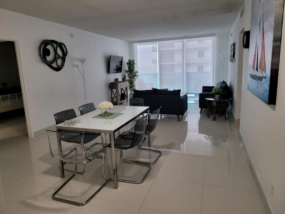 Paradise On Hollywood Beach 2 Bed 2 Bath Extérieur photo