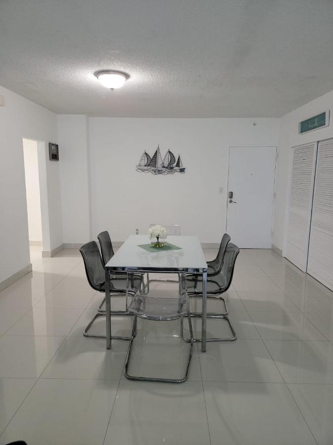 Paradise On Hollywood Beach 2 Bed 2 Bath Extérieur photo
